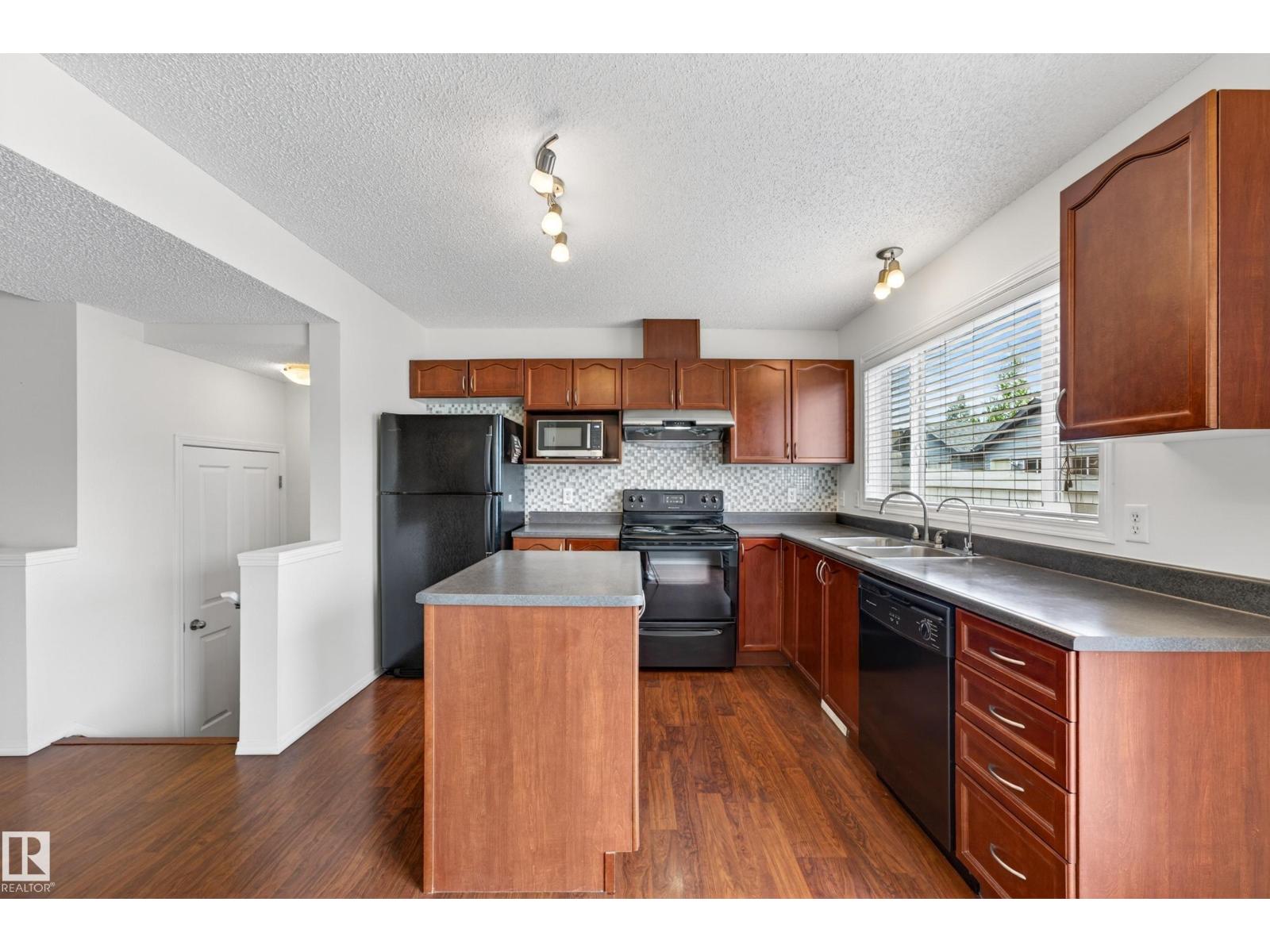 5917 SOUTH TERWILLEGAR BV NW - 10