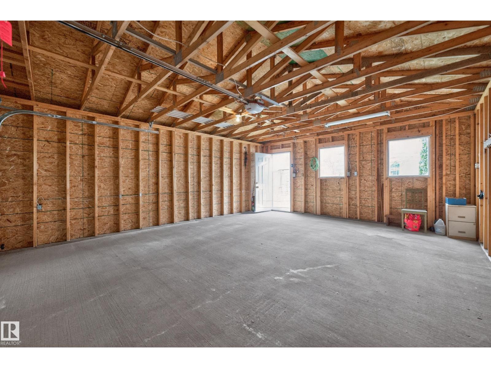 5917 SOUTH TERWILLEGAR BV NW - 31