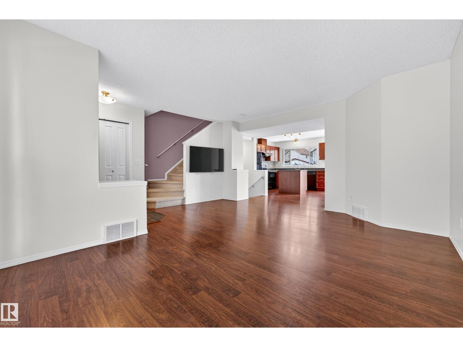 5917 SOUTH TERWILLEGAR BV NW - 7