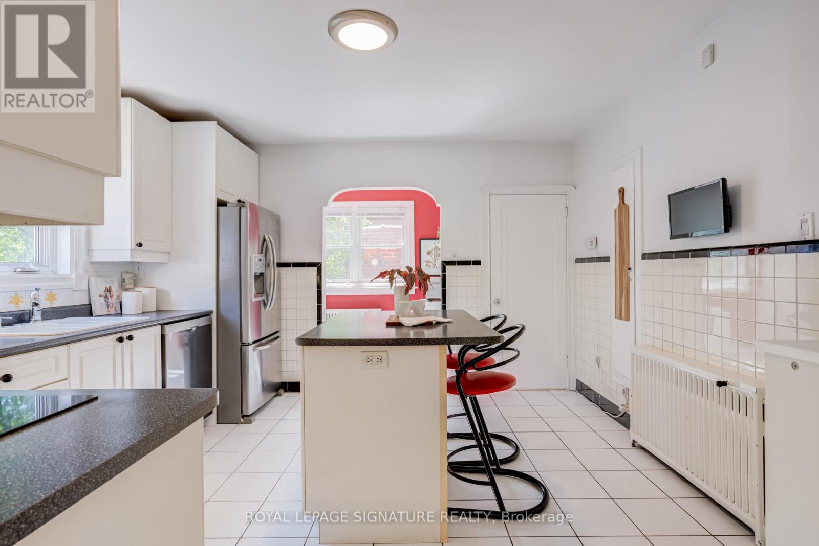 123 SOUTH KINGSWAY - 9