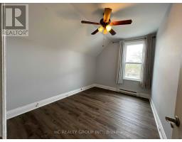 Upper Unit - 416 Oxford Street E, London East, ON N5Y3H4 Photo 6