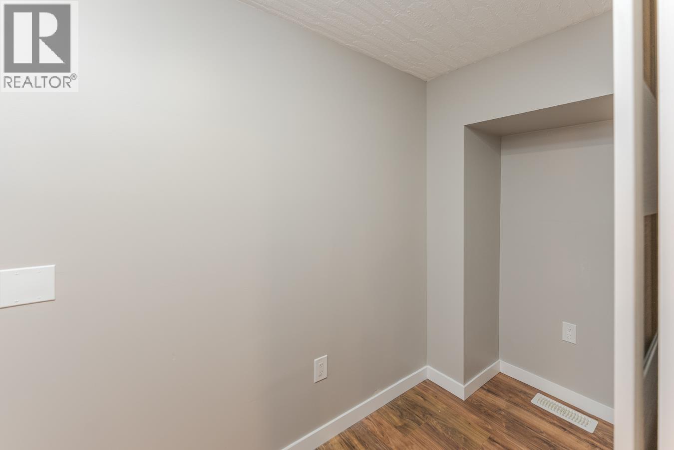 6315 CUMMINGS ROAD - 27