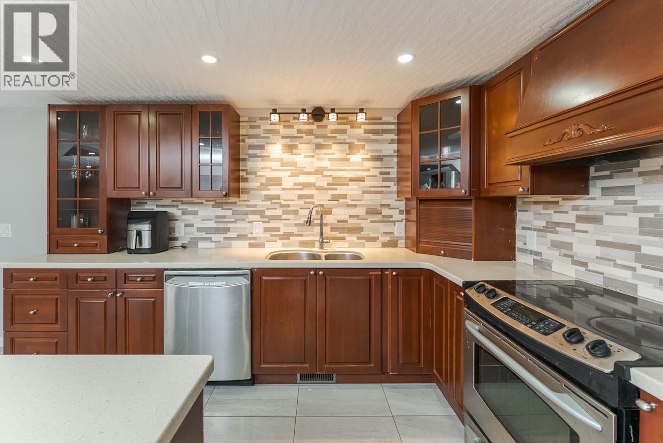 Dining room of 6315 CUMMINGS ROAD · Prince George, BC