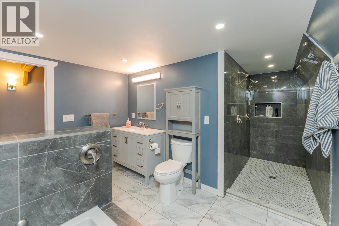 6315 CUMMINGS ROAD - 22