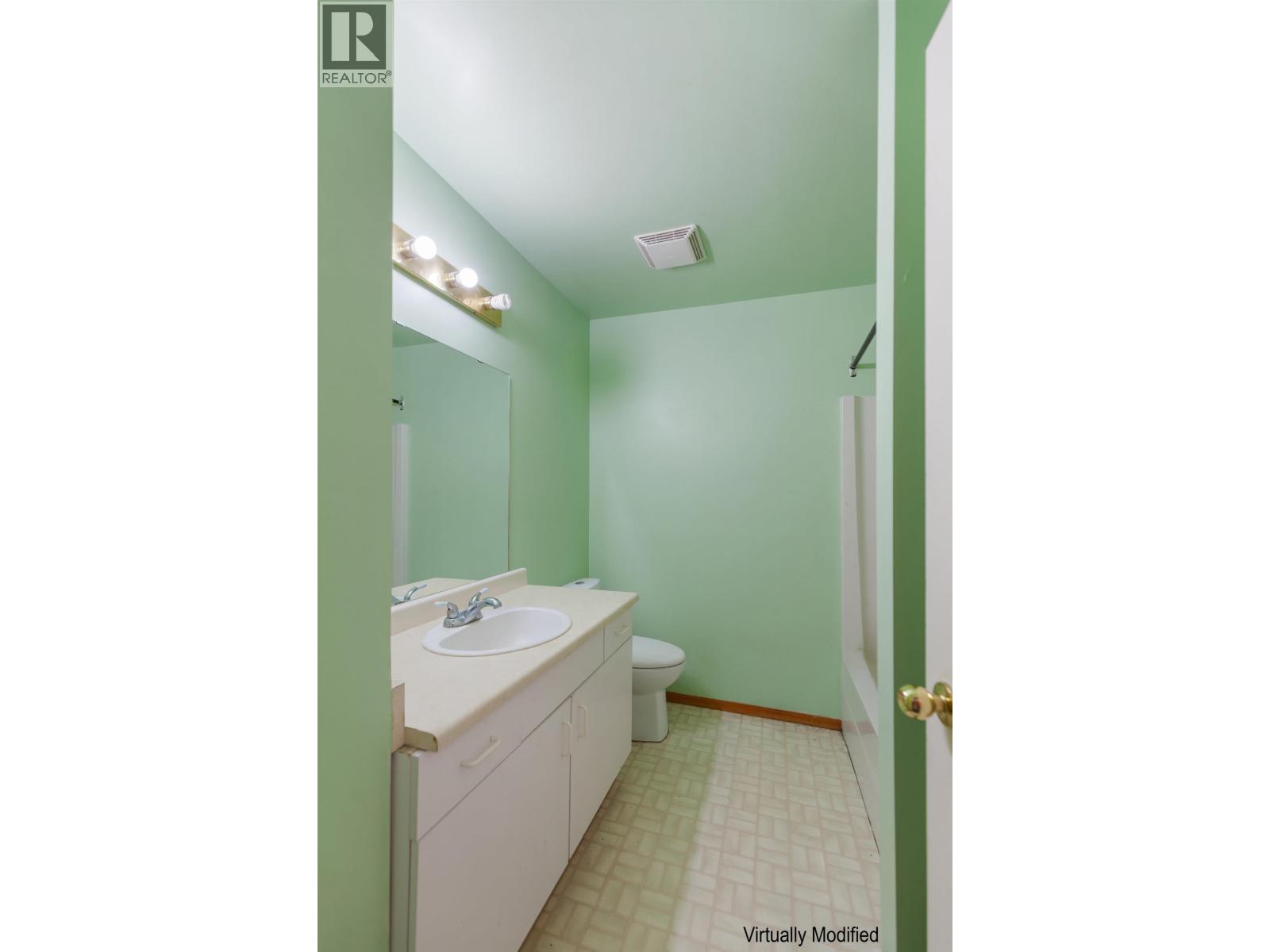 Photo 10 of 20 — 213 1601 INGLEDEW STREET · Prince George, BC