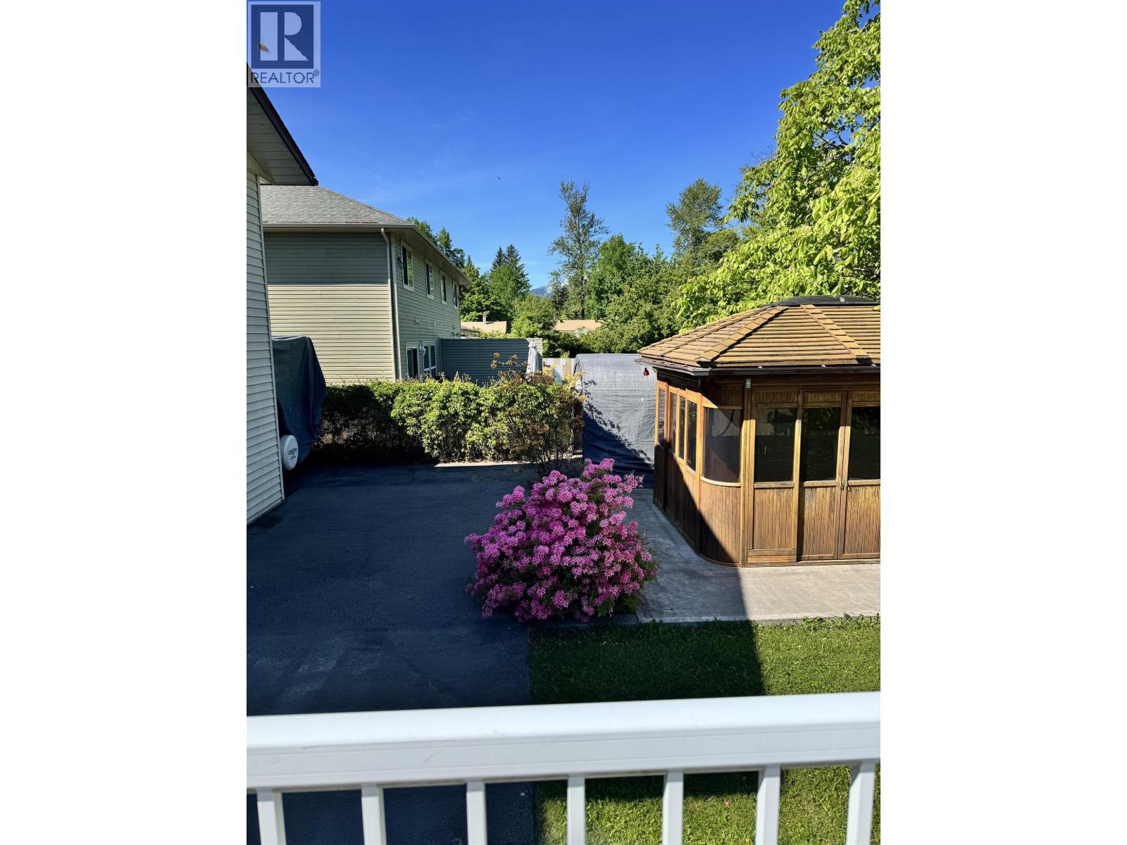 2306 PEAR STREET - 26