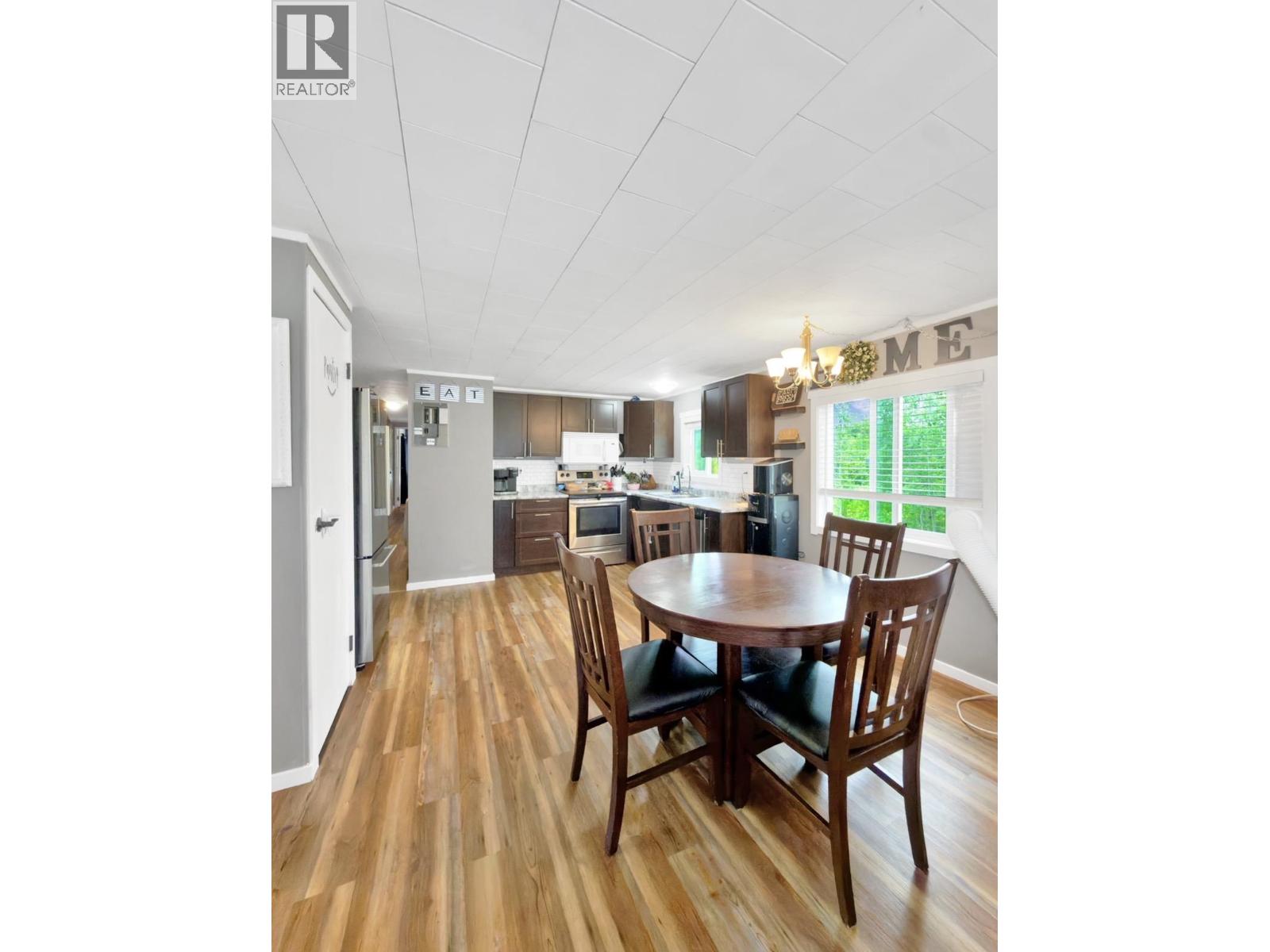 642 HODGSON ROAD - 18