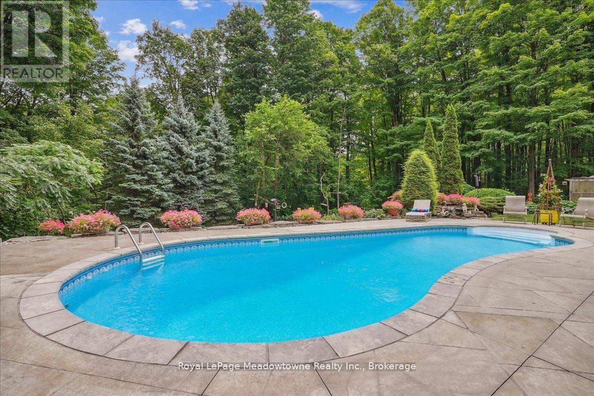 5590 STEELES AVENUE W - 40