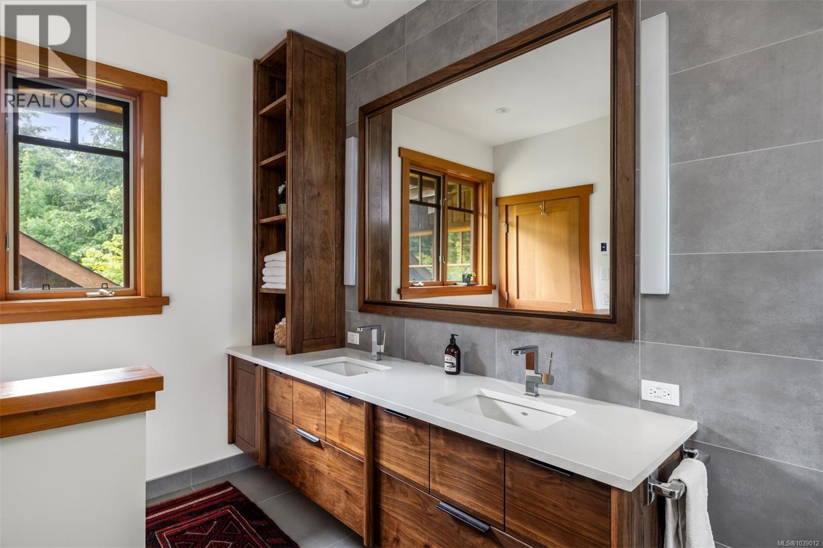 177 Jennifer Way - 21