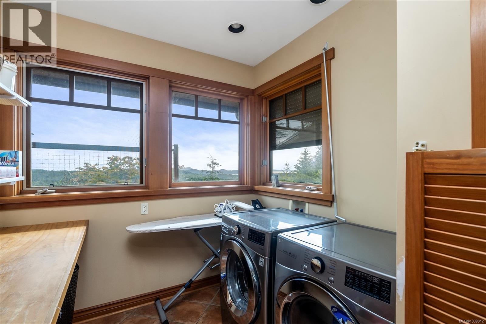 177 Jennifer Way - 23