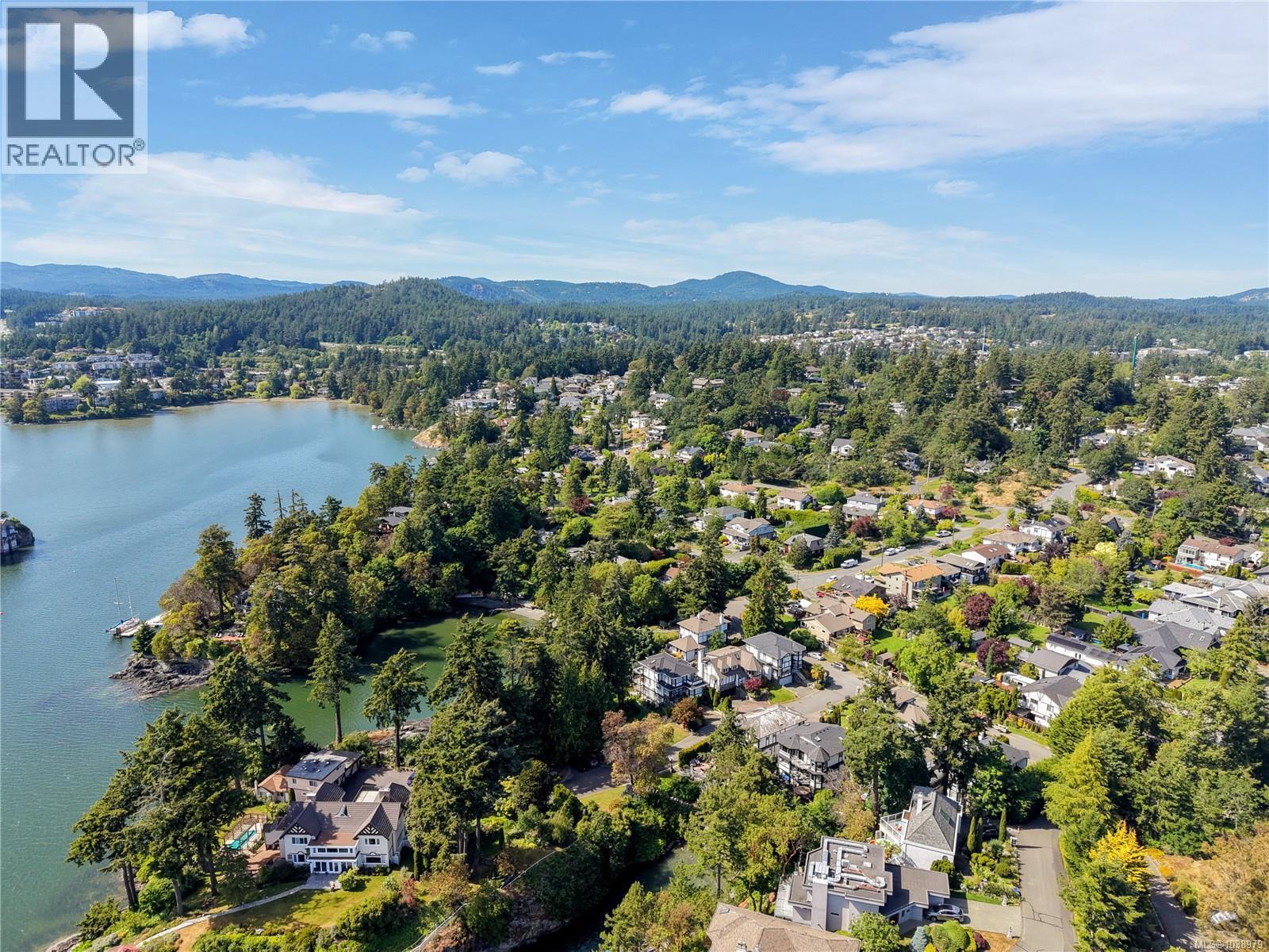 10 Governors Point Rd - 9