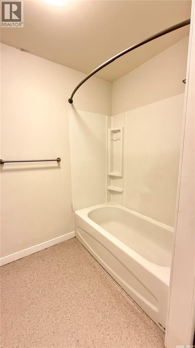 3312 Victoria AVENUE - 27