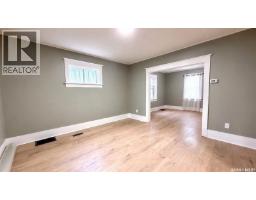 3312 Victoria Avenue, Regina, SK S4T1L6 Photo 13