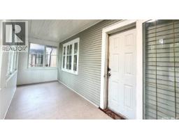 4pc Bathroom - 3312 Victoria Avenue, Regina, SK S4T1L6 Photo 8