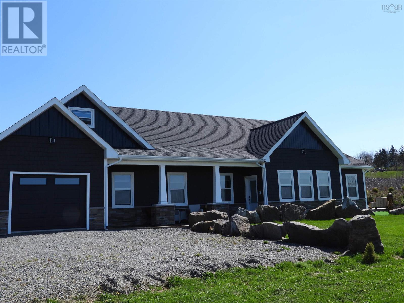 Property 33 of 41 of 40 Old Oak Island Road