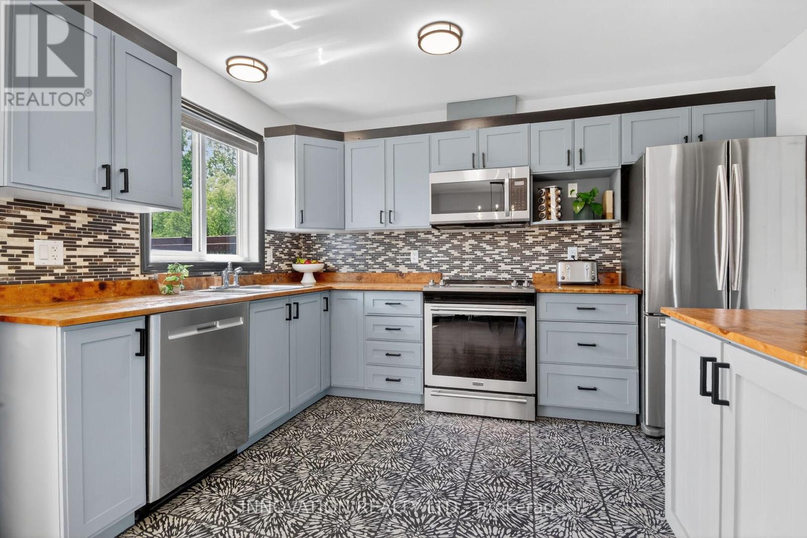 2606 SAINT-PASCAL ROAD - 18