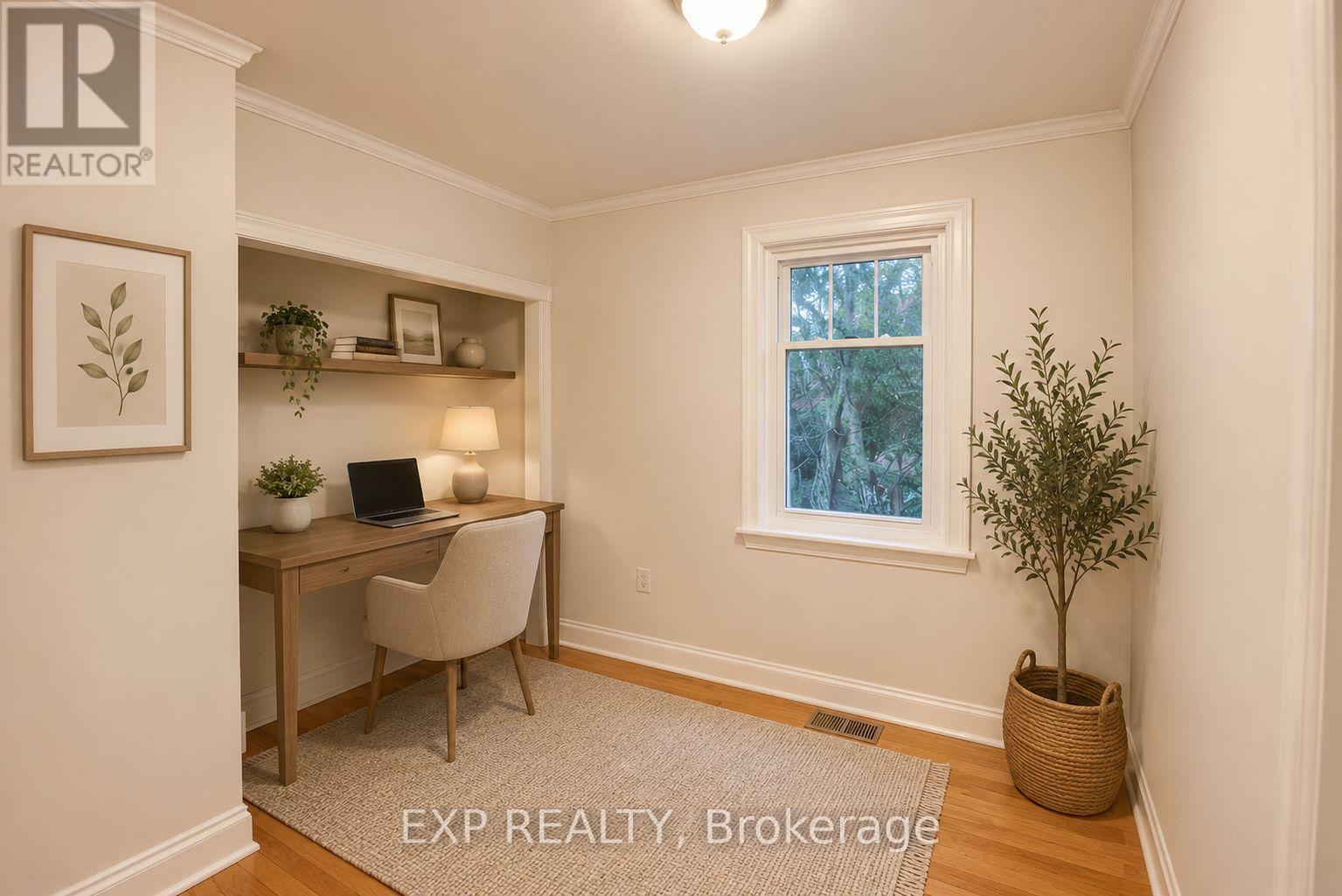 448-450 HOLLAND AVENUE - 47