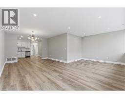 389 Dundas Street, Woodstock, ON N4S1B6 Photo 11