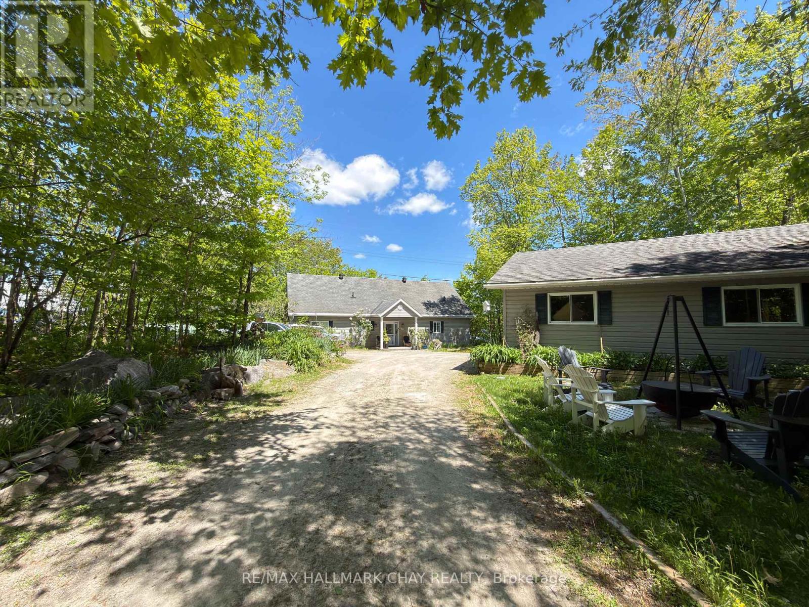 137 PICKEREL POINT ROAD - 5