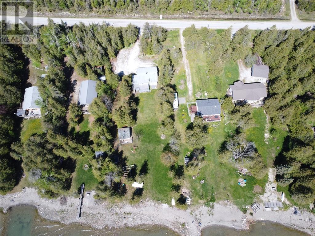 1028 Bay Estates - 17