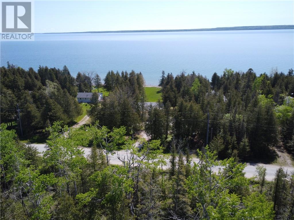 1028 Bay Estates - 18