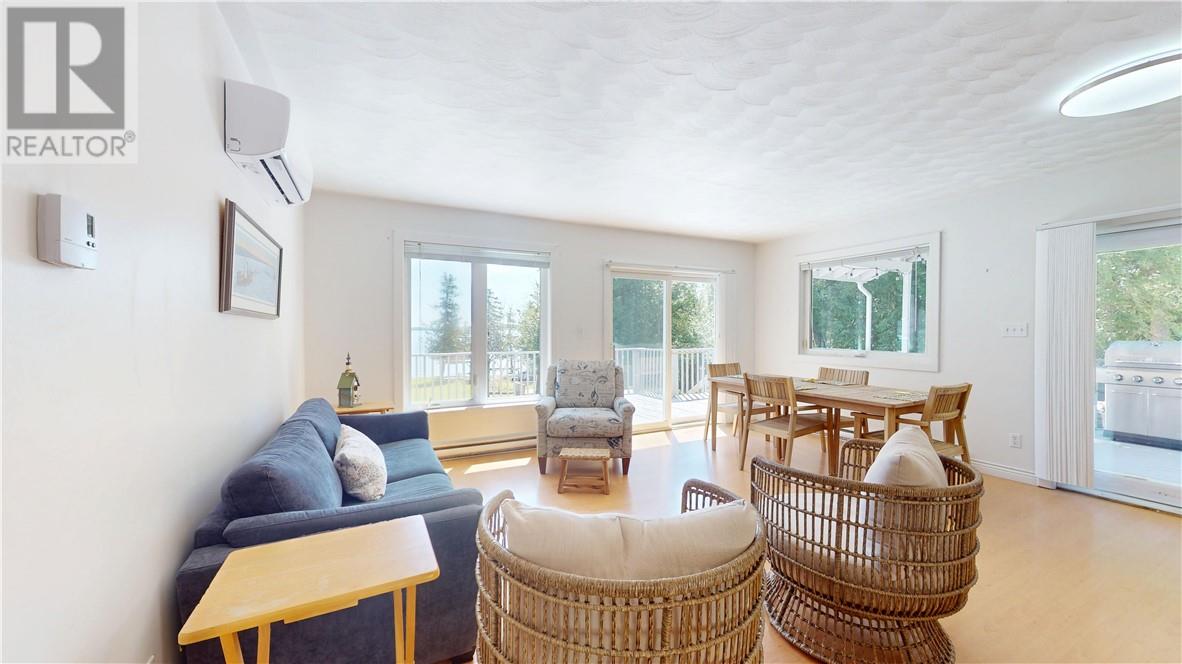 1028 Bay Estates - 21