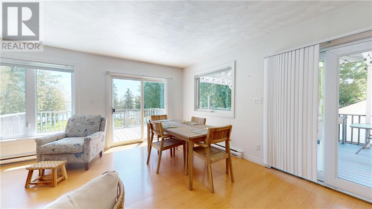 1028 Bay Estates - 32