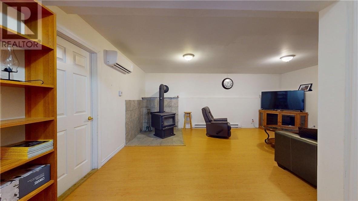 1028 Bay Estates - 46