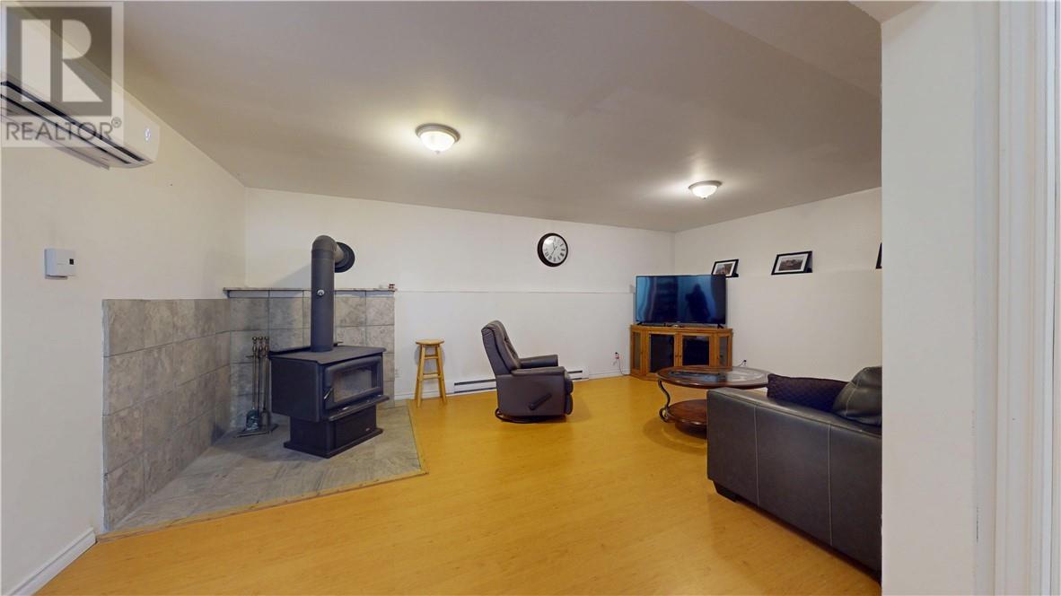 1028 Bay Estates - 47