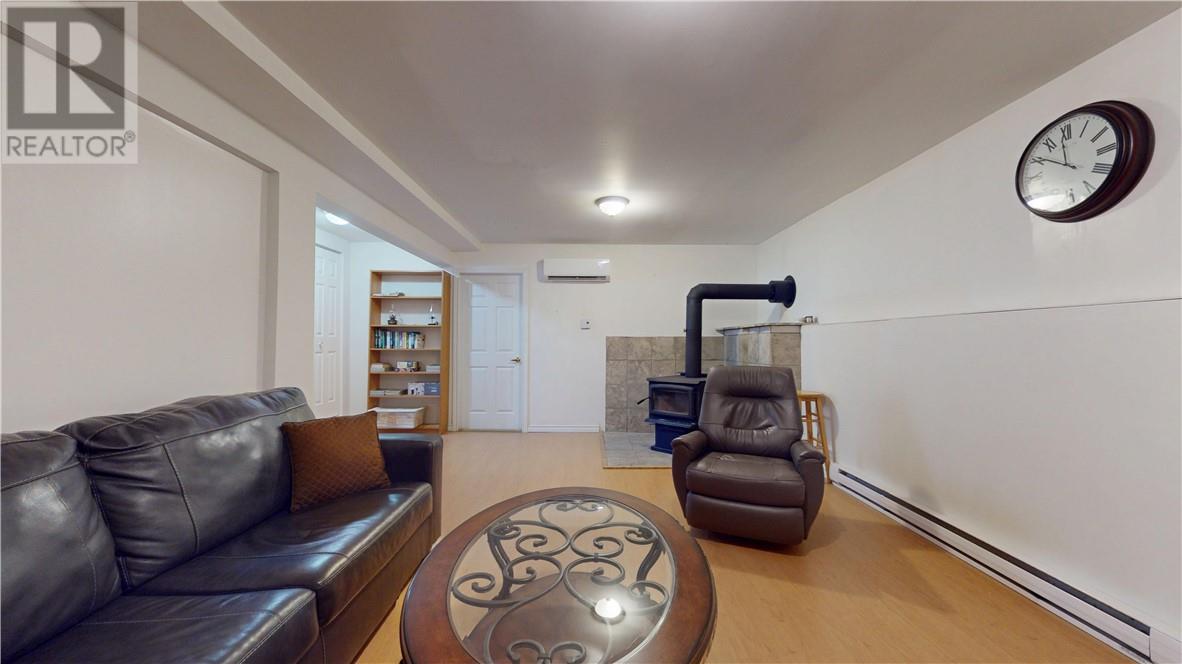 1028 Bay Estates - 49