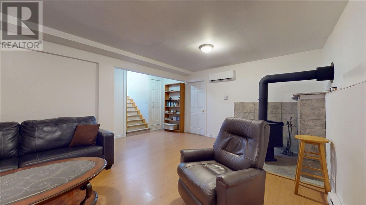 1028 Bay Estates - 50