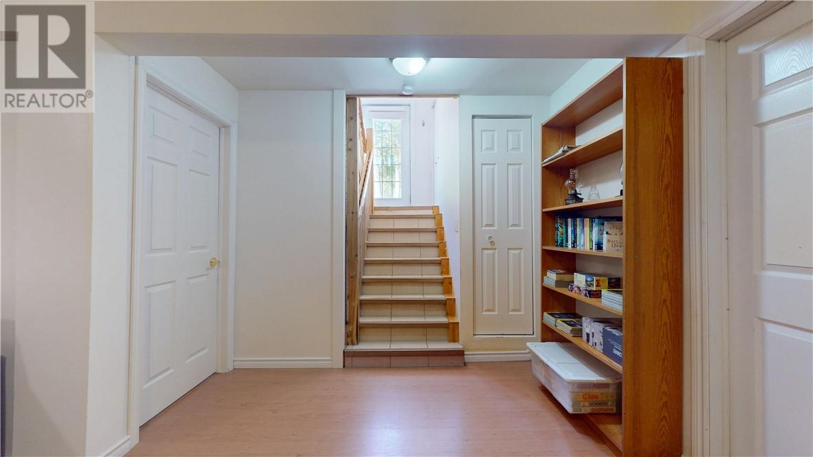 1028 Bay Estates - 53