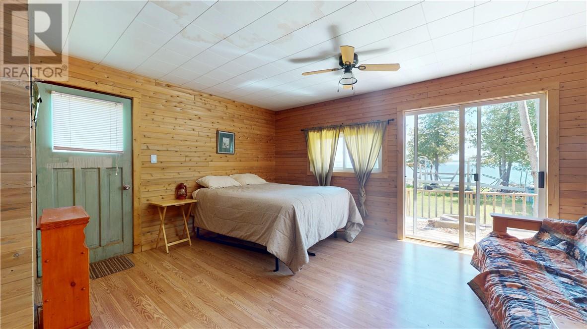 1028 Bay Estates - 60