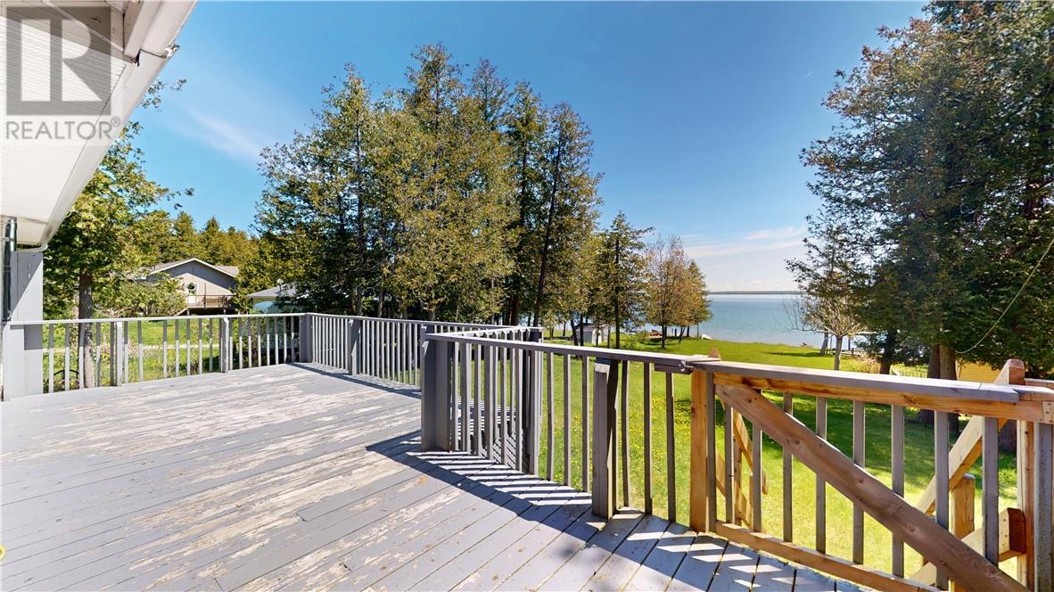 1028 Bay Estates - 9