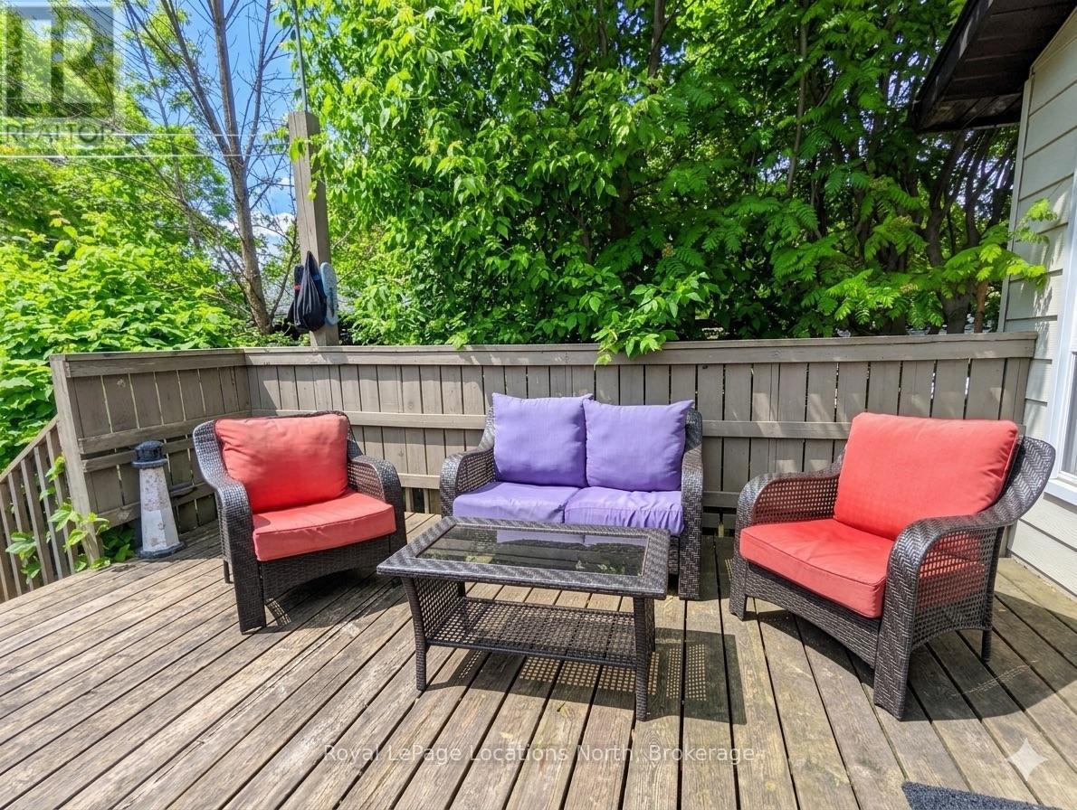 56 LORNE AVENUE - 5