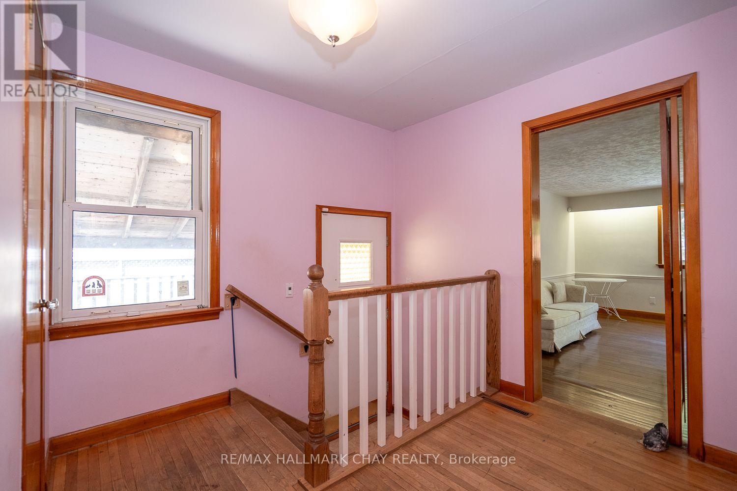 43 CHURCH STREET S - 23