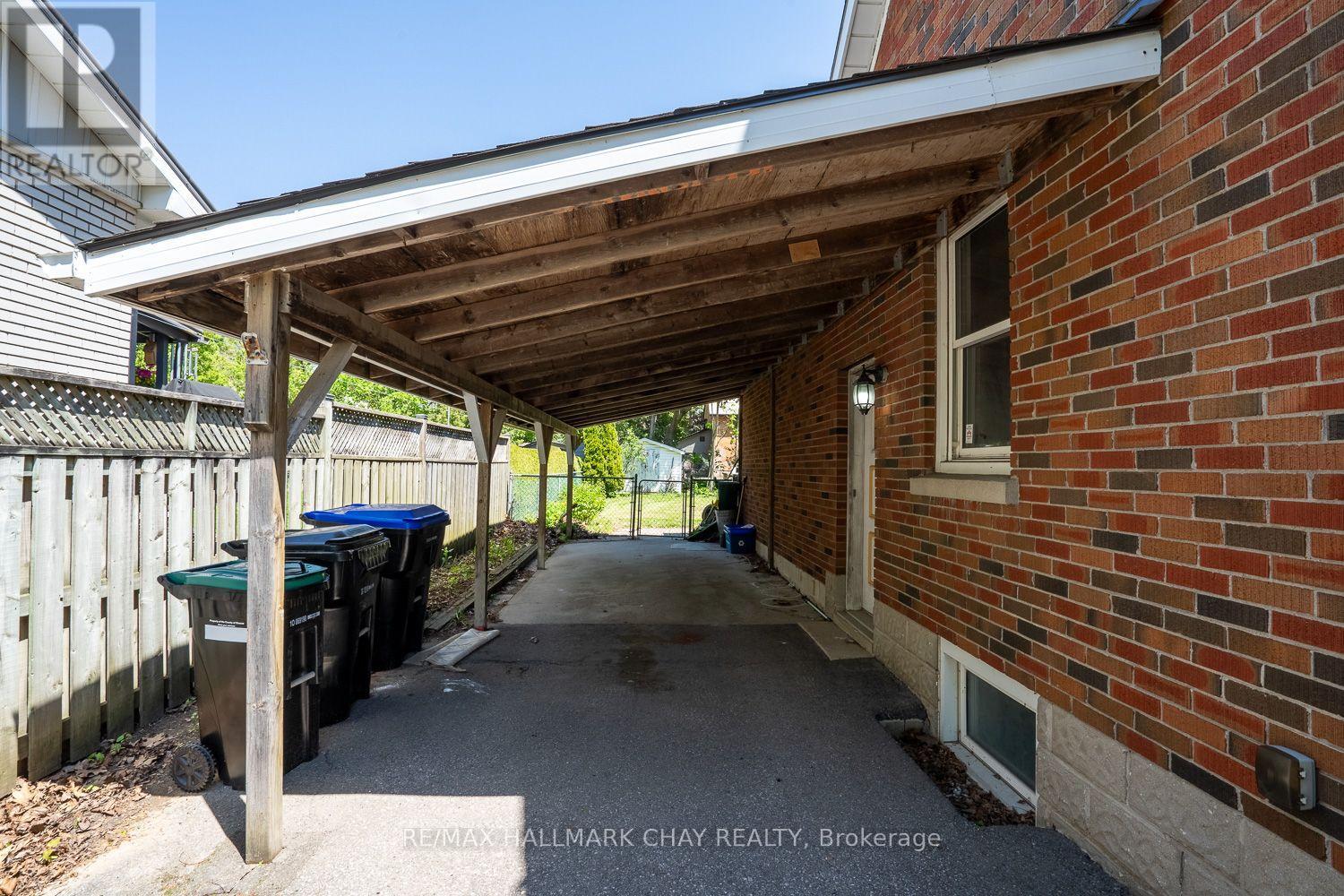 43 CHURCH STREET S - 40