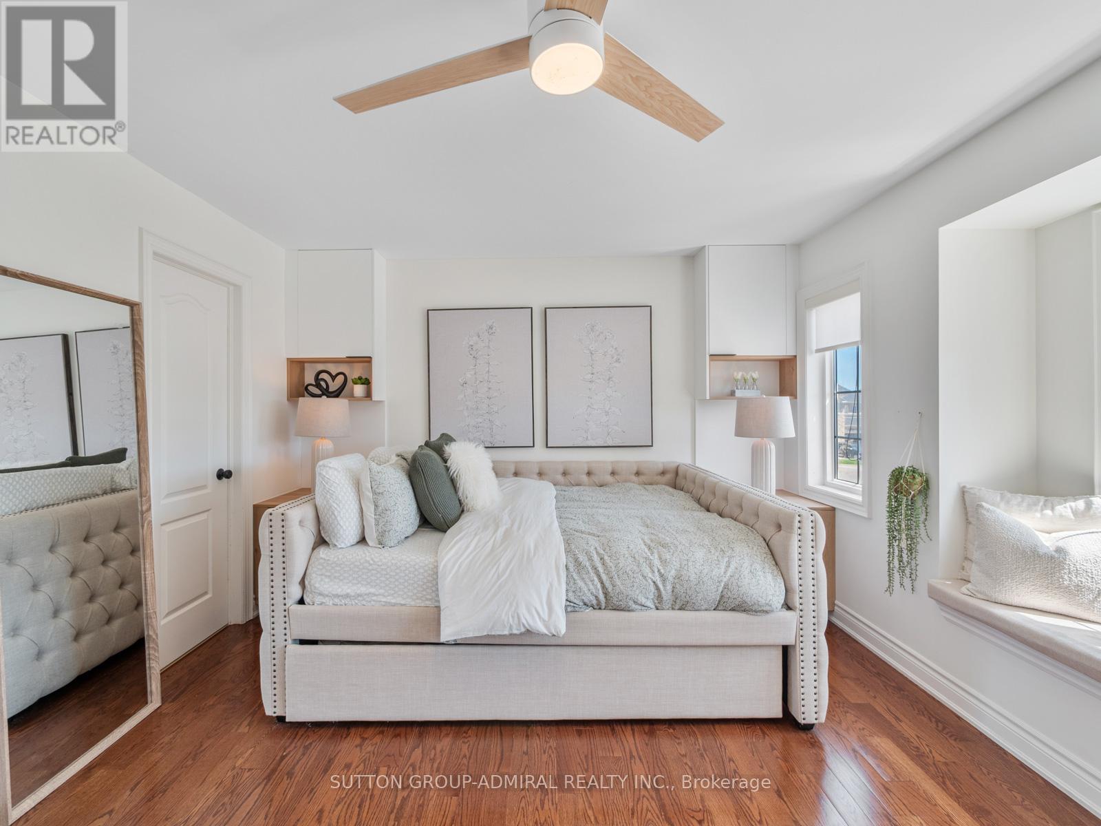 582 SUMMERIDGE DRIVE - 28