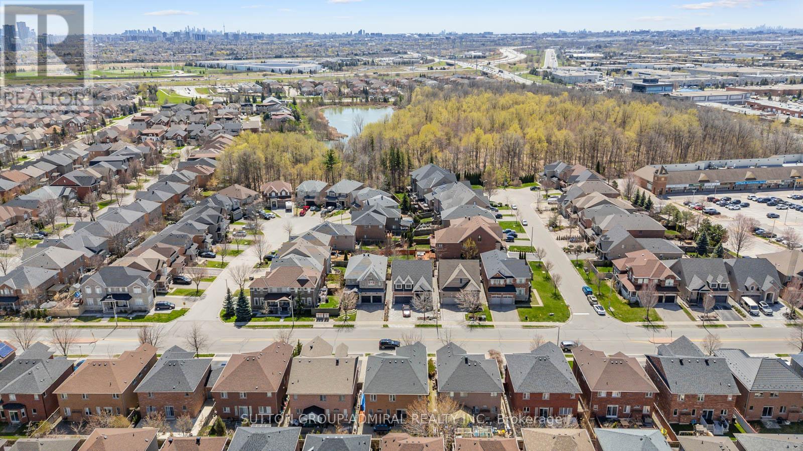 582 SUMMERIDGE DRIVE - 48