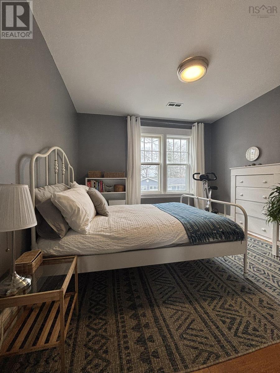 32 Old Falls Road - 21