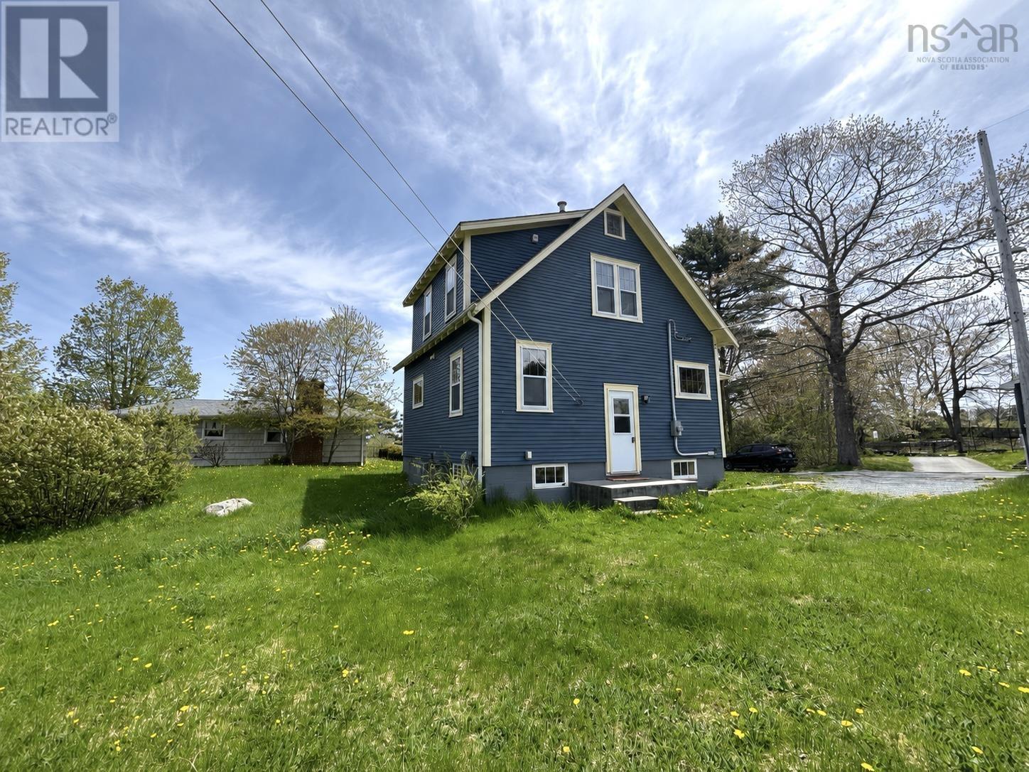 32 Old Falls Road - 34