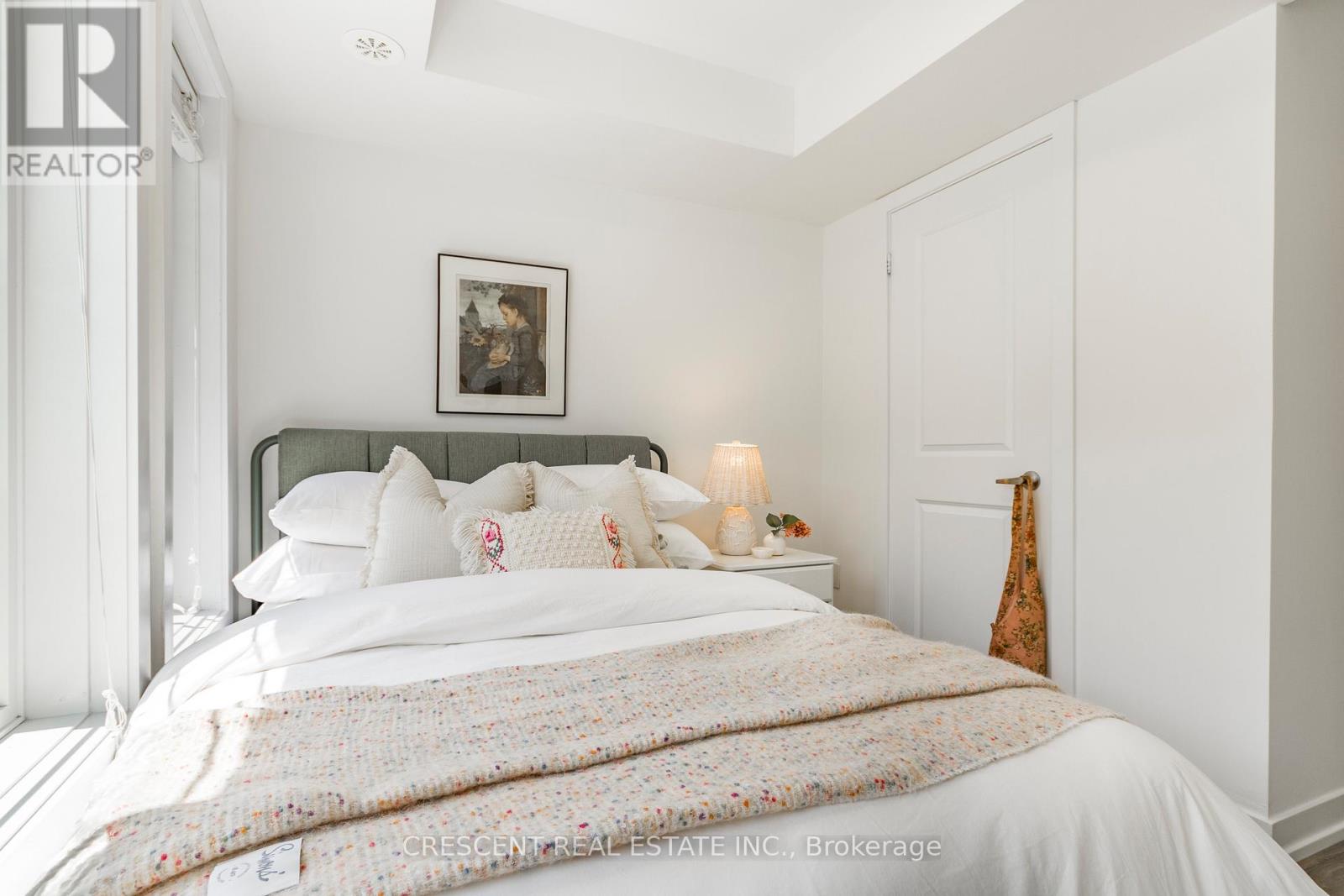 #120 80 PARROTTA DRIVE - 29
