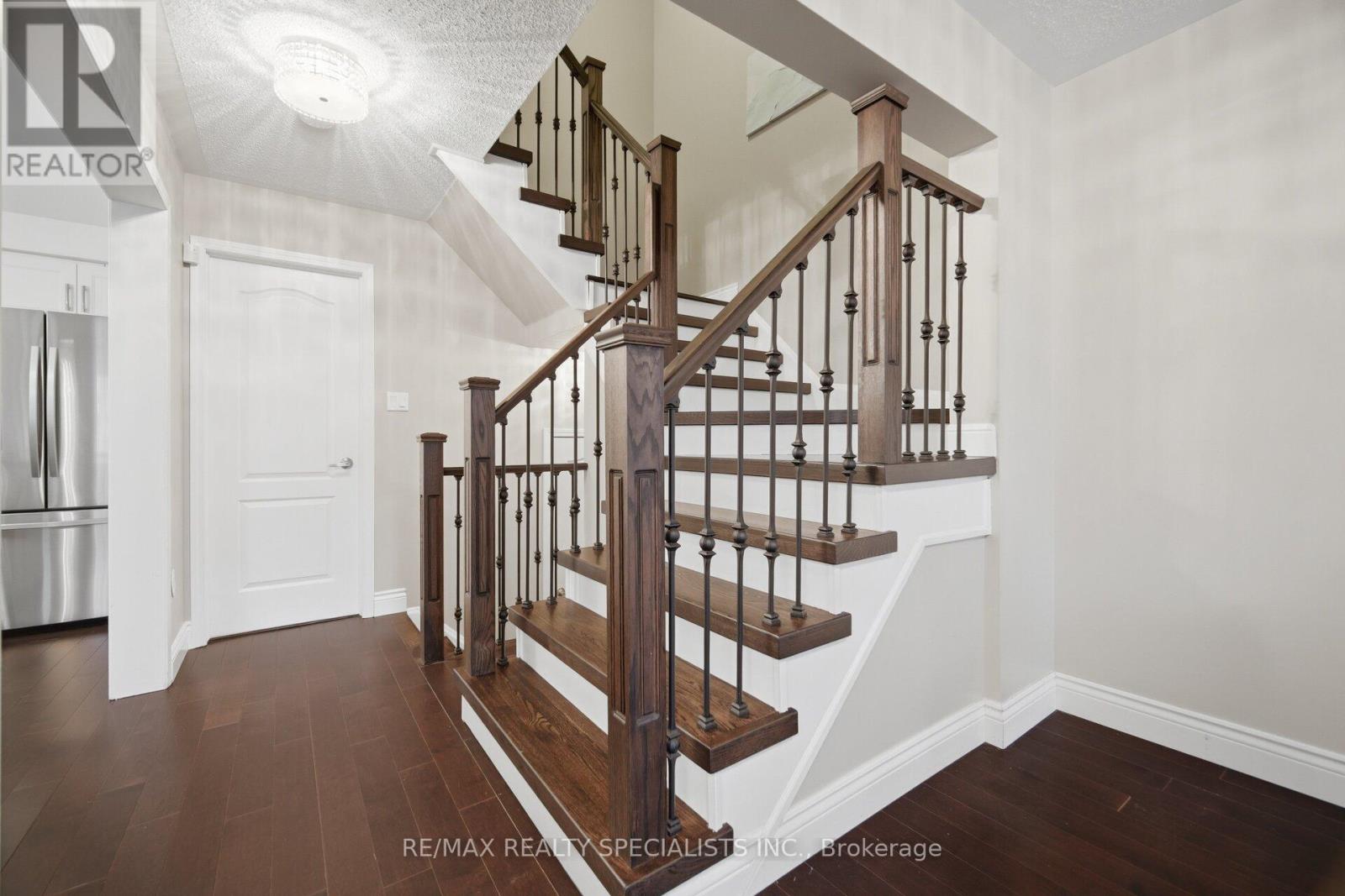 932 SPRAGUE PLACE - 23