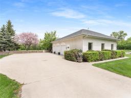 30 Riverview Crescent, Lorette, MB R5K0E6 Photo 45