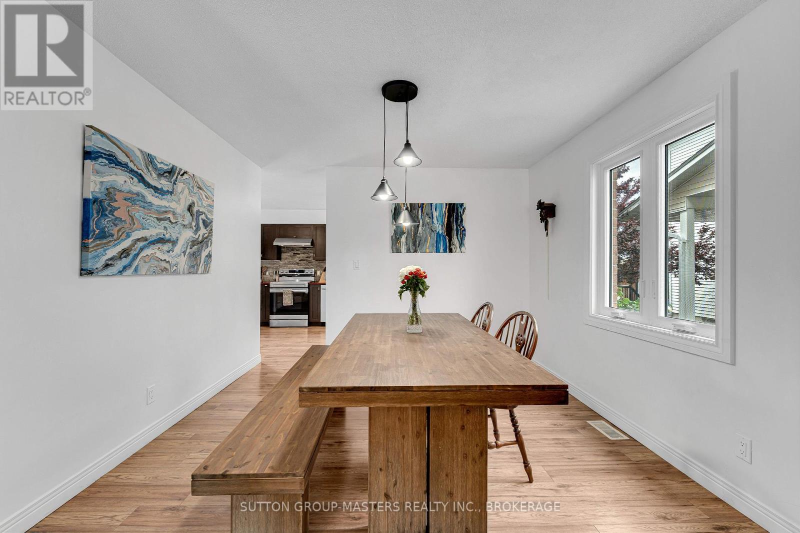 11 DOUGLAS AVENUE - 9