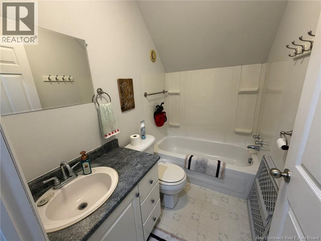 196 Lansdowne Road - 15