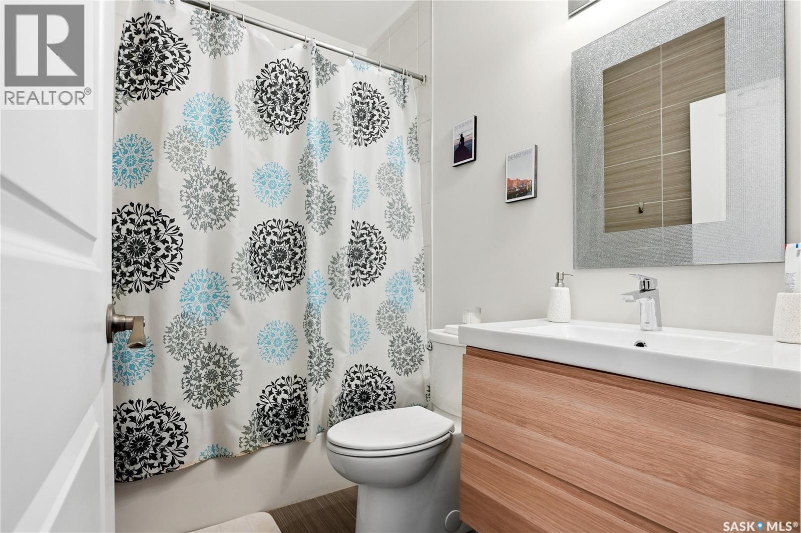 707 Sauer CRESCENT — photo 49