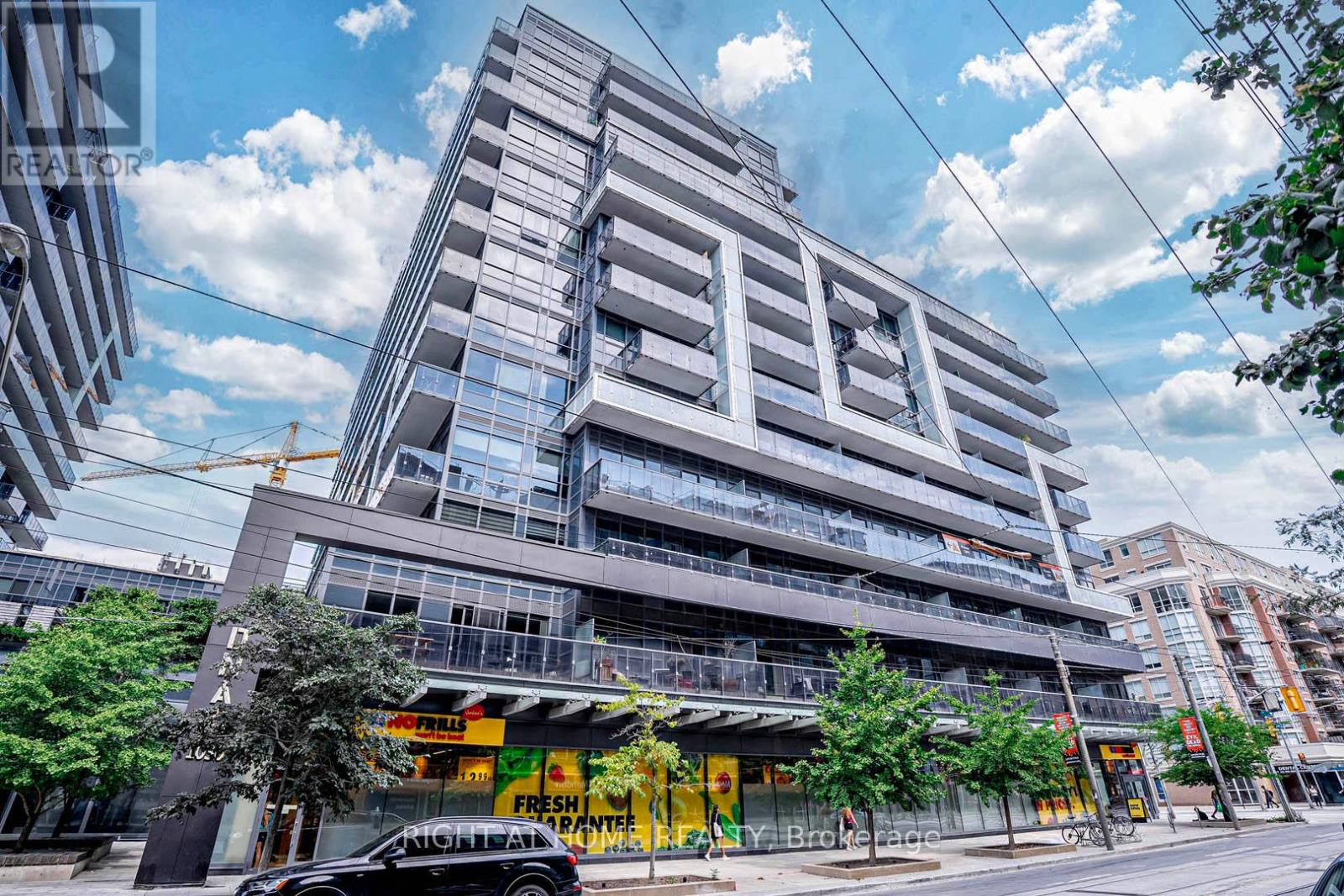 Listing photo of 802 - 1030 KING STREET W