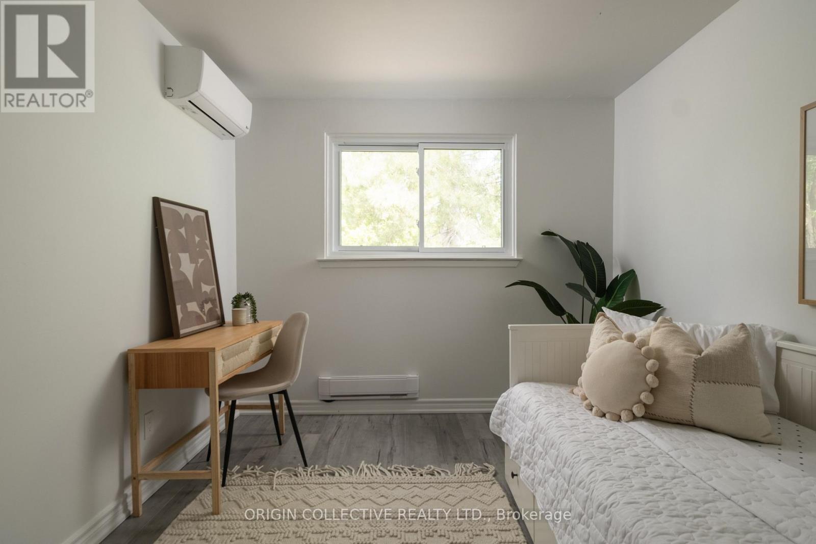 #483 67 HARRIS WAY - 24