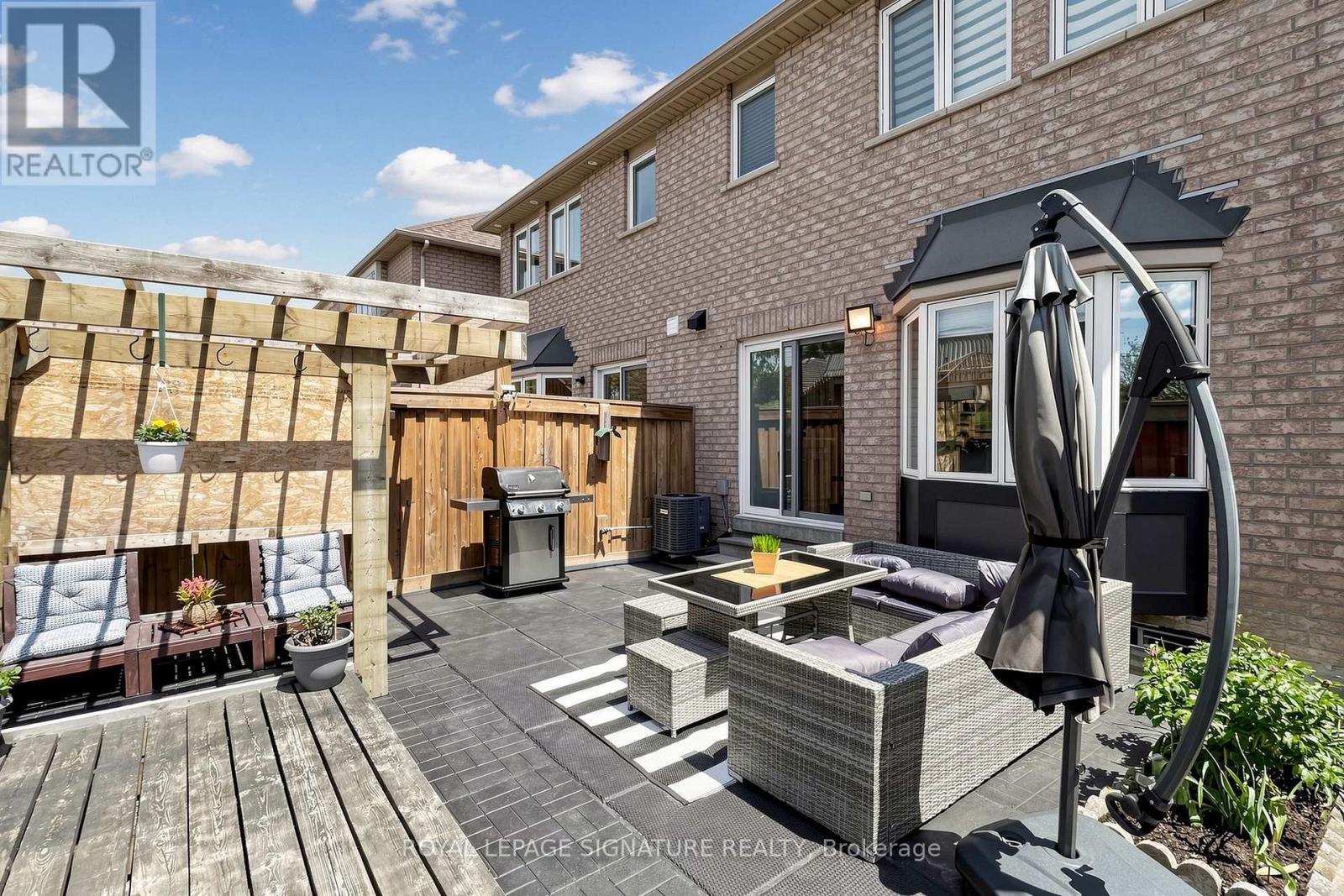 7554 BLACK WALNUT TRAIL - 33